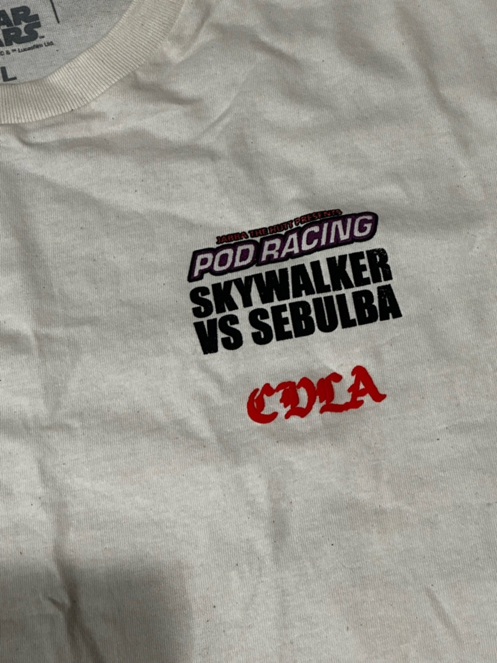 BNWT Star Wars Pod Racing "Skywalker vs Sebulba"Tee-Cream with Red & Black Print